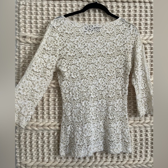 MIDINETTE Medium White Lace Long Sleeve - Picture 5 of 6